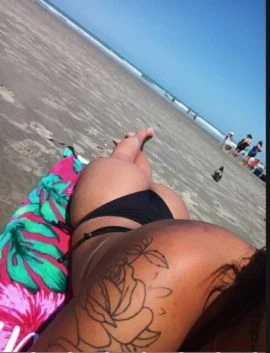 Juliana Soares — 5 / 9