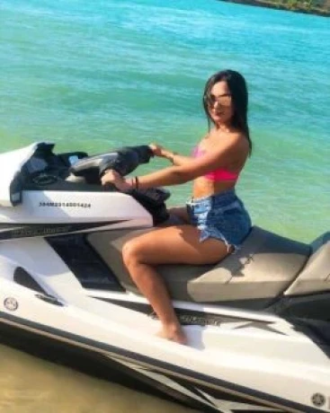 Kelly Aguilar — 3 / 4