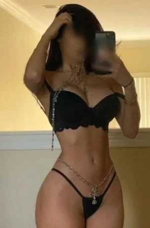 Ayla Sanches — 3 / 9