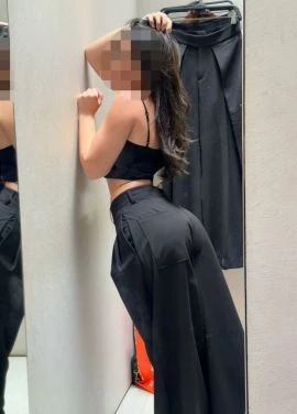 Olivia — 6 / 8