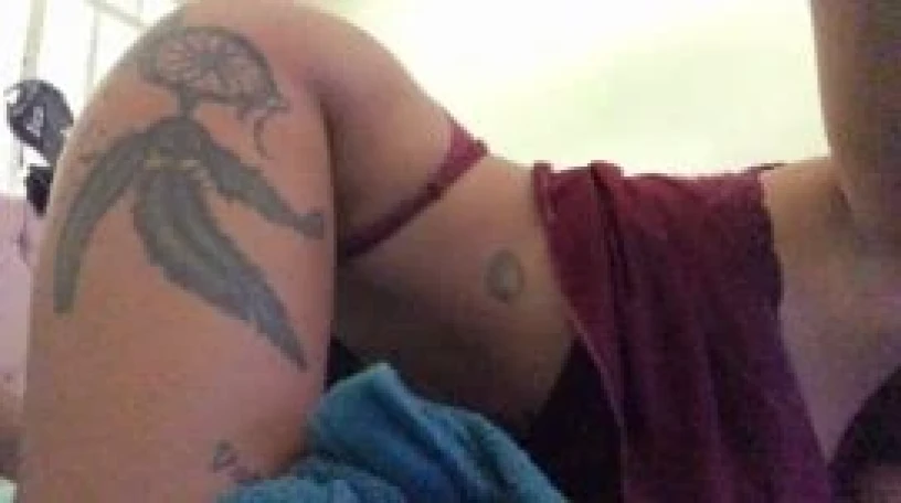 Jessica Louis — 1 / 5