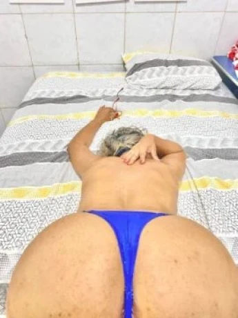 Paula Augustinho — 2 / 5