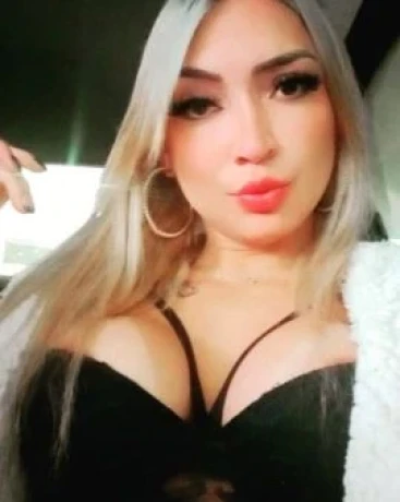 Sofia Ferrari — 4 / 5