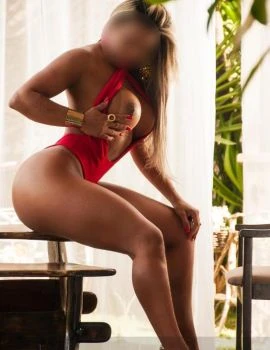 Luana Lins — 7 / 9