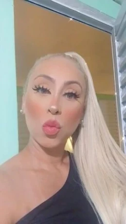 Marina Drummond — 8 / 9