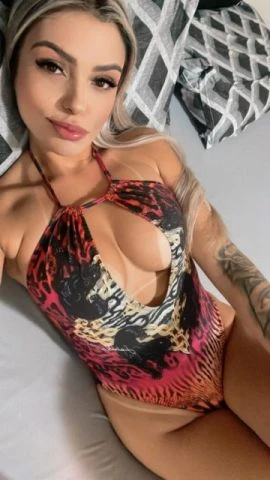 Ísis Borges — 2 / 9