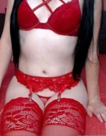 Dani Martins — 4 / 5