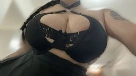 Luana — 8 / 9