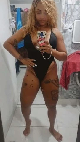 Raysa Melo — 8 / 9