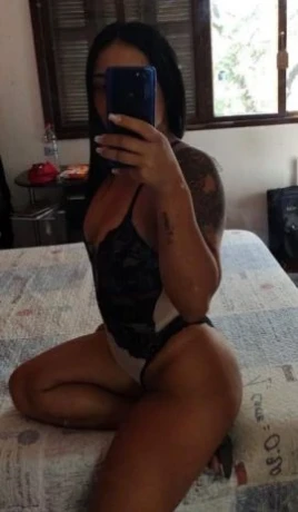 Ayla Índia — 2 / 8