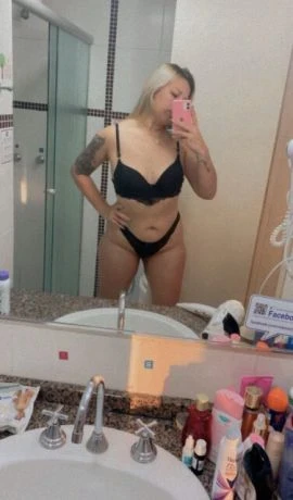 Rafaela Sofia — 3 / 5