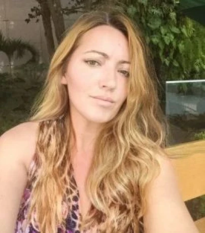 Linda Ferrari — 2 / 4