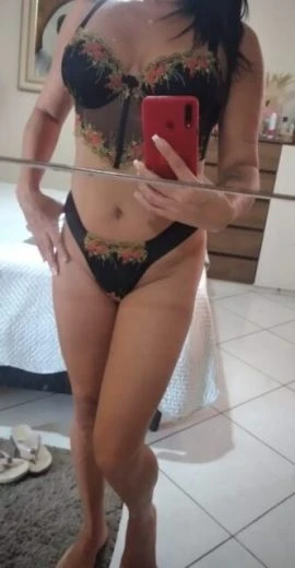 Maíte Perrone — 4 / 5