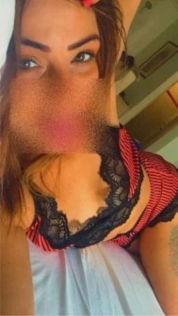 Júlia Alcântara — 6 / 9