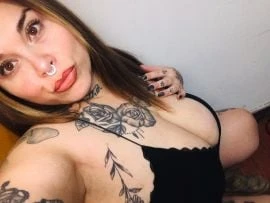 Jazmin — 8 / 9