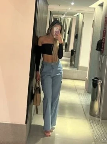 Agnes Blanc — 5 / 9