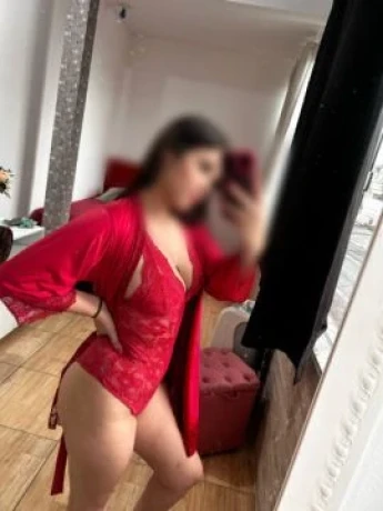 Alice Campos — 3 / 5