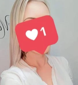 Ana Clara — 4 / 5