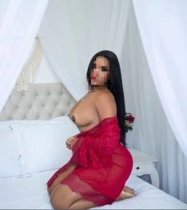 Safira Rangel — 3 / 5
