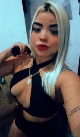 Indy Vieira — 1 / 4