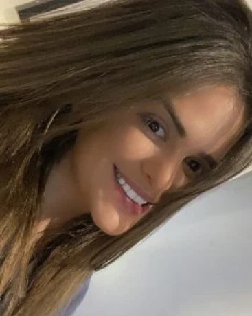 Júlia Yebsc — 3 / 5