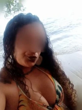 Mirella Moreira — 4 / 5