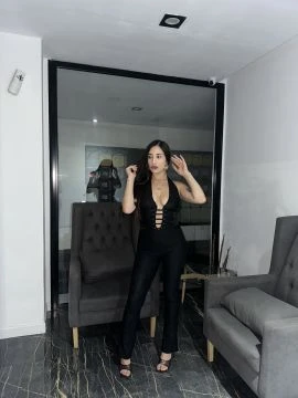 Jade — 8 / 9