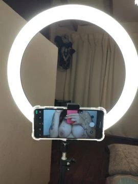Anahi — 6 / 9