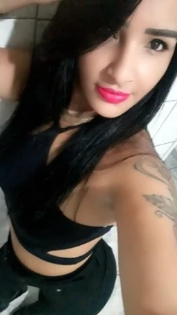 Patricia Andrade — 4 / 5