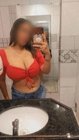 Sabrina Vasconcelos — 2 / 5