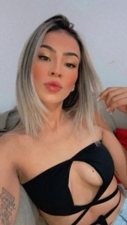 Fernanda Padilha — 7 / 8