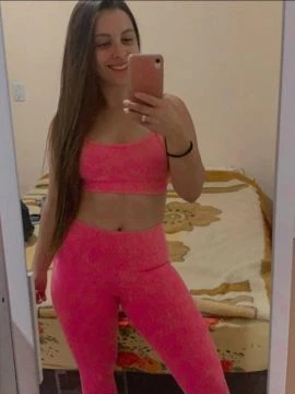Júlia Alves — 3 / 7