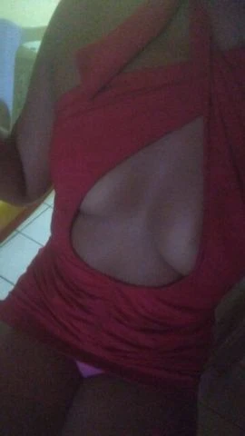 Milena Dias — 3 / 5