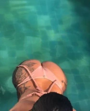 Aghata Ferraz — 3 / 5