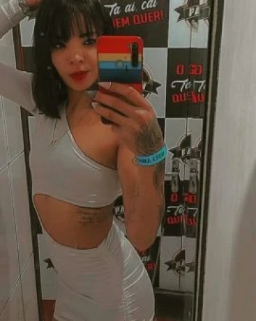 Juliana Soares — 8 / 9