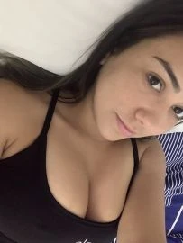 Tami Nicolle — 7 / 9