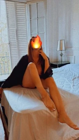 Julieta VIP — 8 / 9