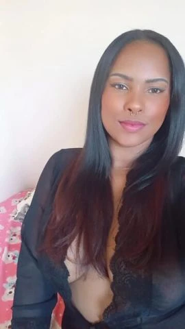 Giovana Santos — 6 / 8