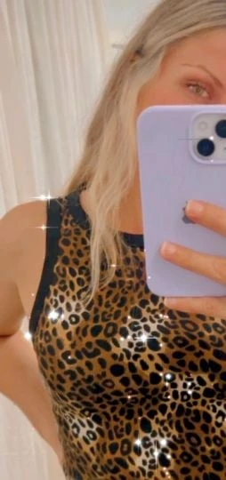 Flopi, Escort, Rosario