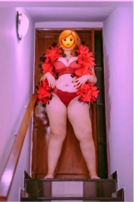 Domme Moira, Escort, Goiânia