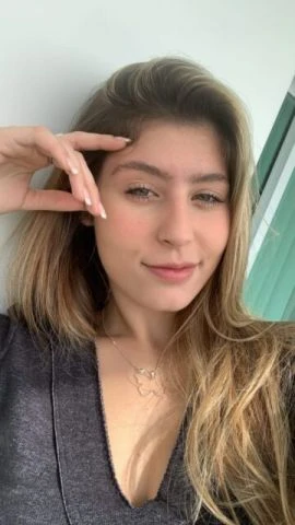 Lavínia Pellegrini — 2 / 9