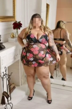 Bruna Lima — 8 / 9