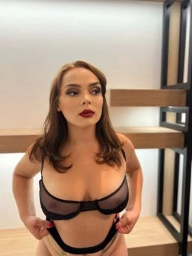 Melissa Queiroz — 3 / 6