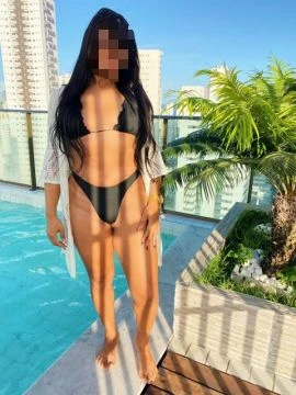 Brenda Garcia — 3 / 4