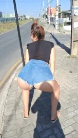 Amanda Emanuelle — 3 / 6