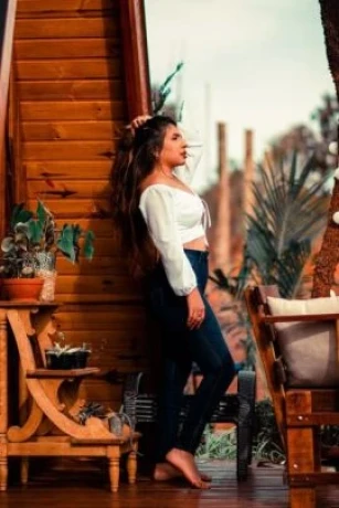 Camilla Miller — 8 / 9