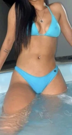 Liz Mariah — 4 / 5