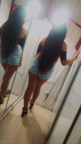 Lara Gomes — 5 / 8