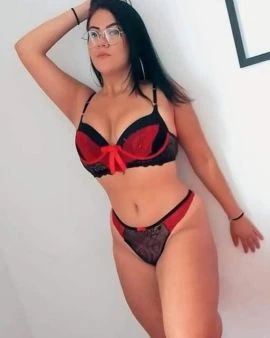 Rafaela Henrich — 2 / 4