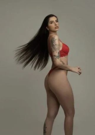 Ale Aguiar — 4 / 5